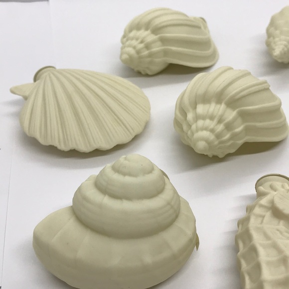 Vintage Old World Christmas Seashell Light Covers - Picture 5 of 6